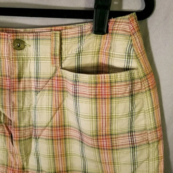 Liz Claiborne Vintage plaid shorts - Picture 5 of 6